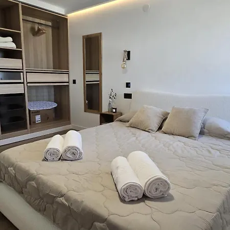 Intercomercio Feja Jupiter ベナルマデナ