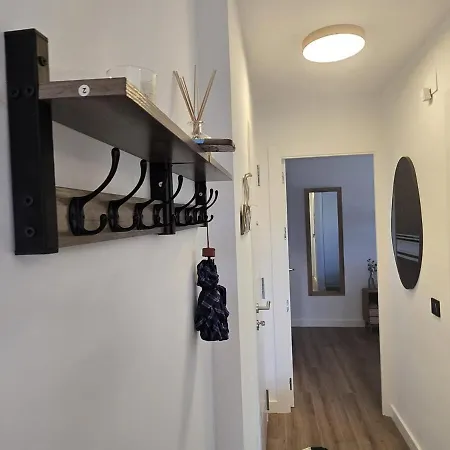 Intercomercio Feja Jupiter ベナルマデナ