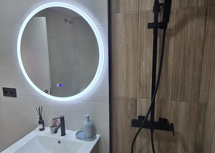 公寓 Intercomercio Feja Jupiter 贝纳尔马德纳